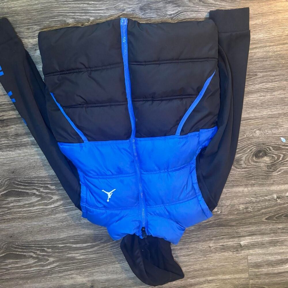 Jordan Boys Blue/Black Colorblock Puffer Jacket Full Zip Insulated 10-12